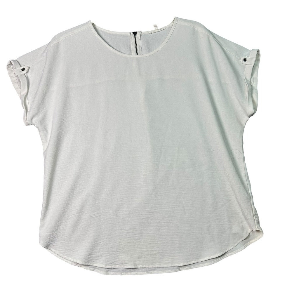 Maurices White Short Sleeve Back Zip Blouse Button Tab Textured Top Minimalist M